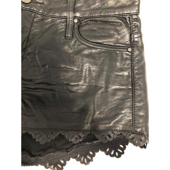 Blank NYC Black Faux Leather Shorts - Size 28 - Picture 3 of 5